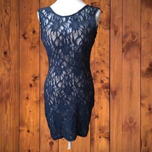 B. Darlin Junior's Size 9/10 Navy Sleeveless Open Back Lace Overlay Sheath Dress